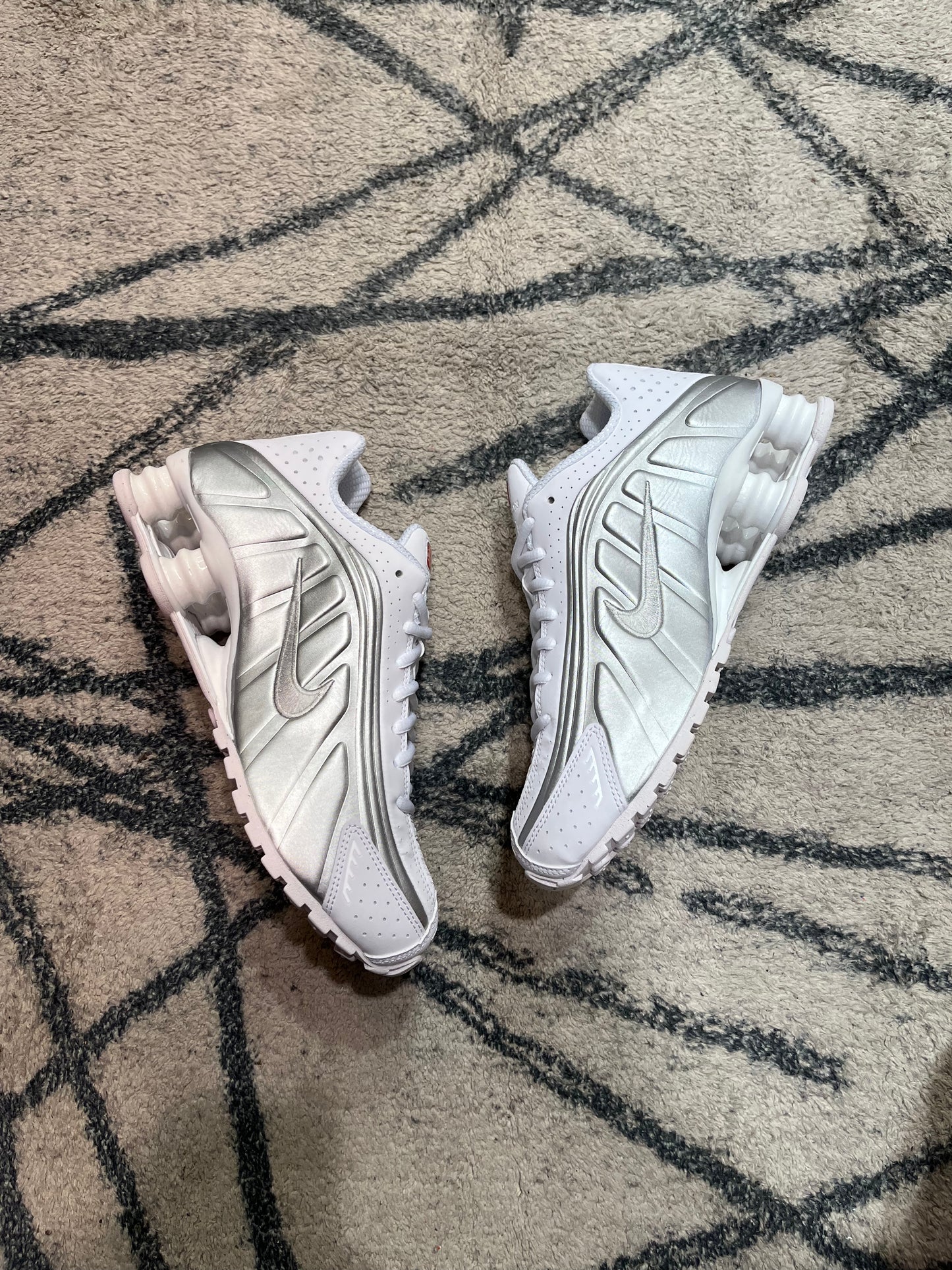 Nike Shox R4 White
