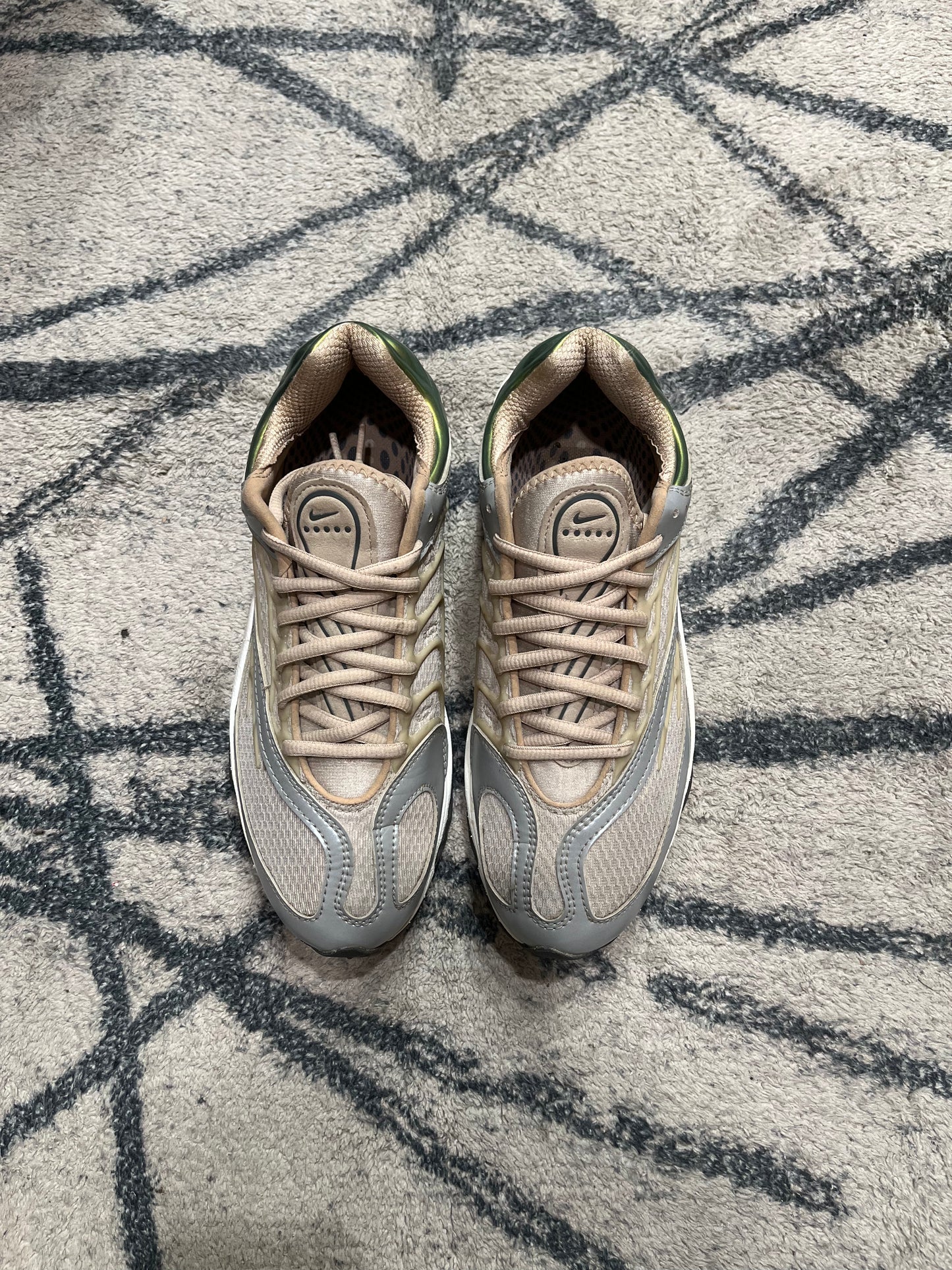 Nike Air Tuned Max Grey Cream