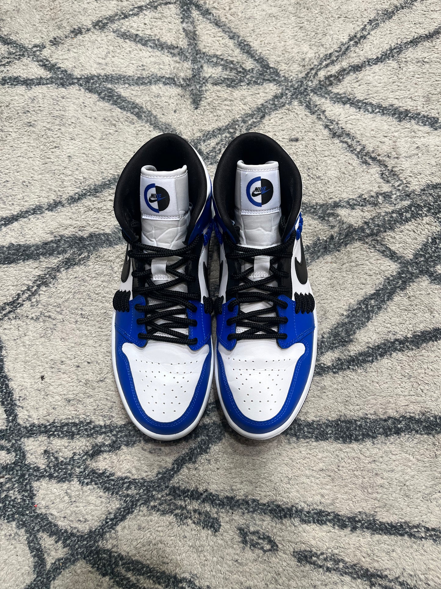Air Jordan 1 Sister Hood