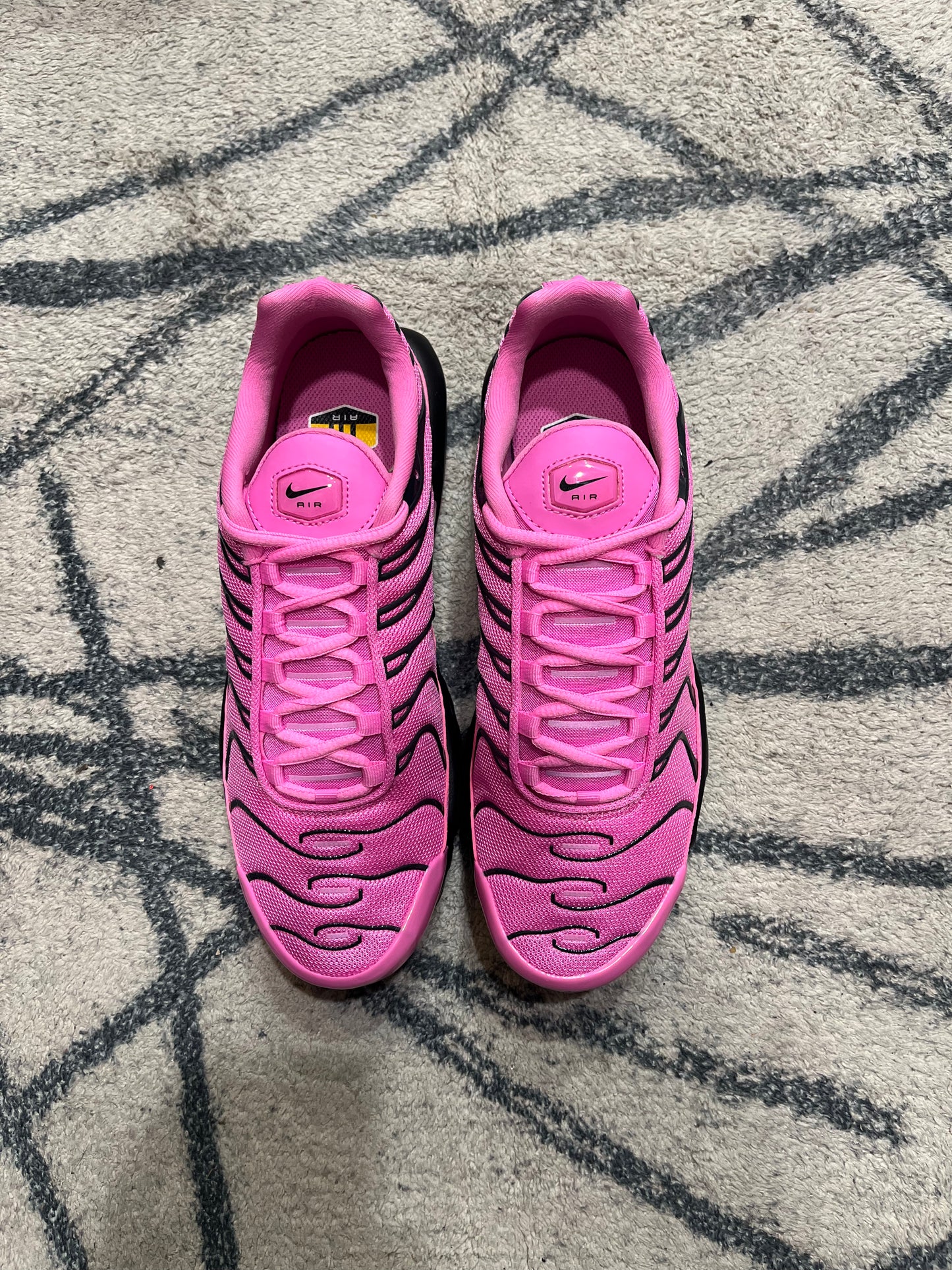 Nike Air Max Plus Hyper Pink