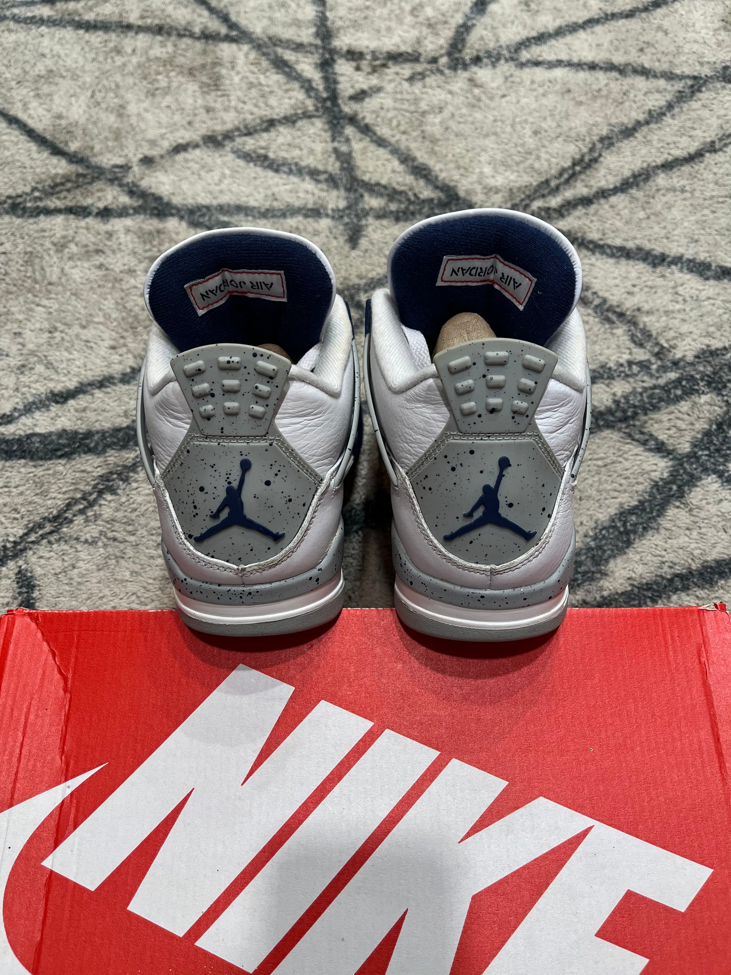 Air Jordan 4 Midnight Navy