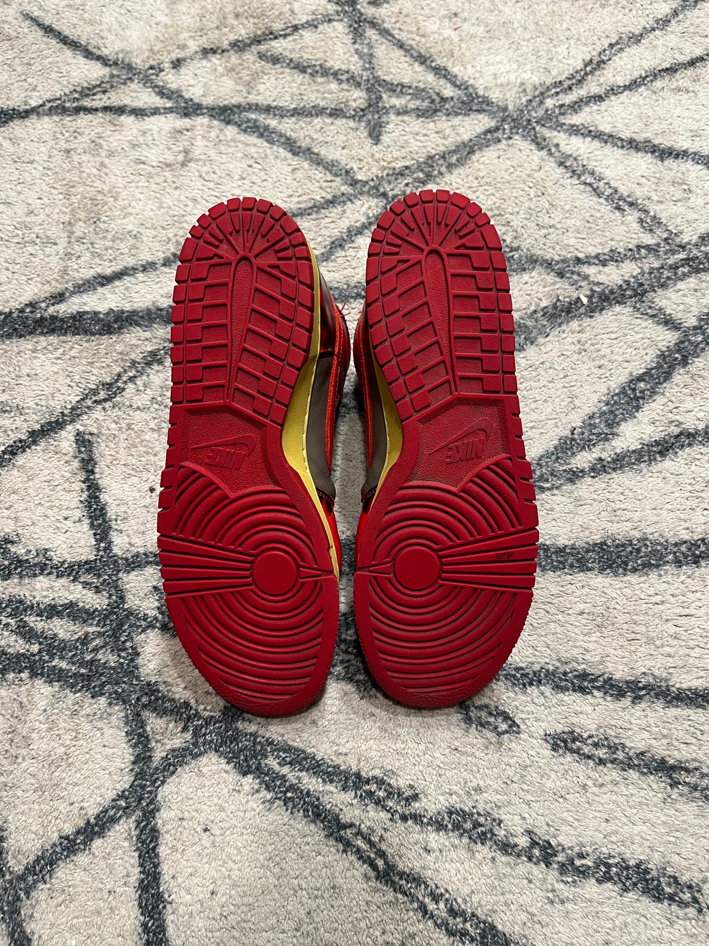 Nike Dunk 1985 Chill Red