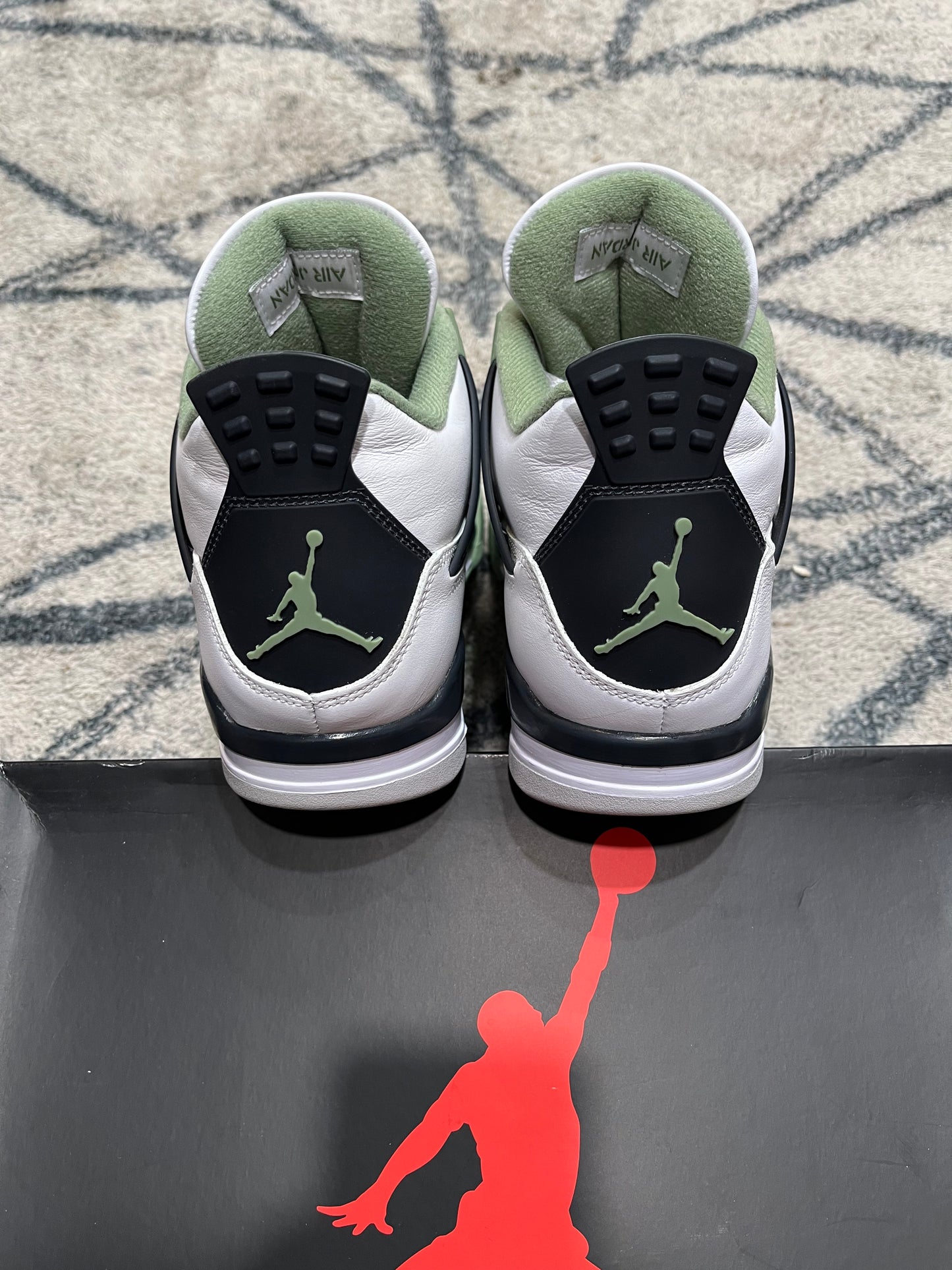 Air Jordan 4 Seafoam