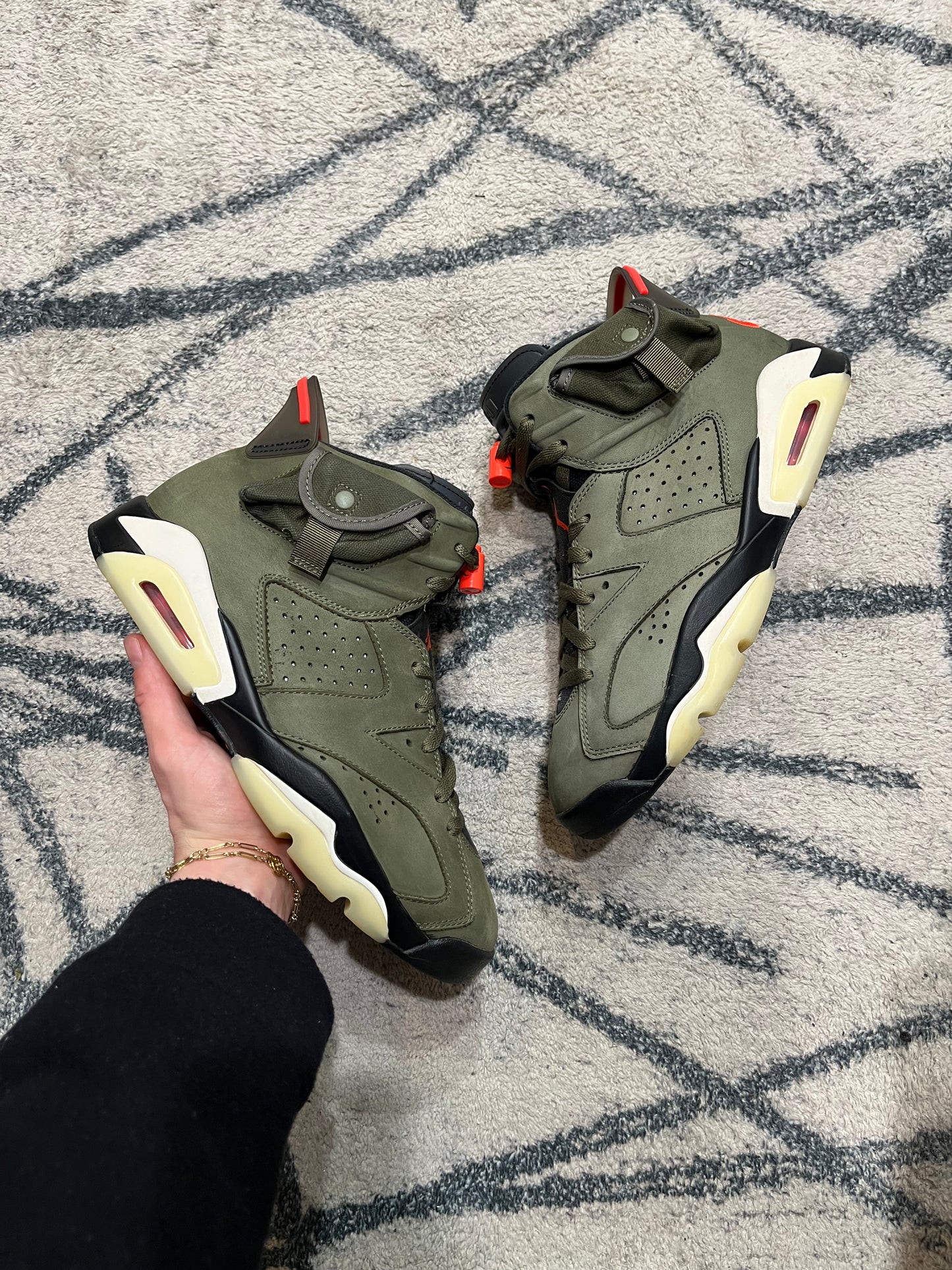 Air Jordan 6 Travis Scott Khaki