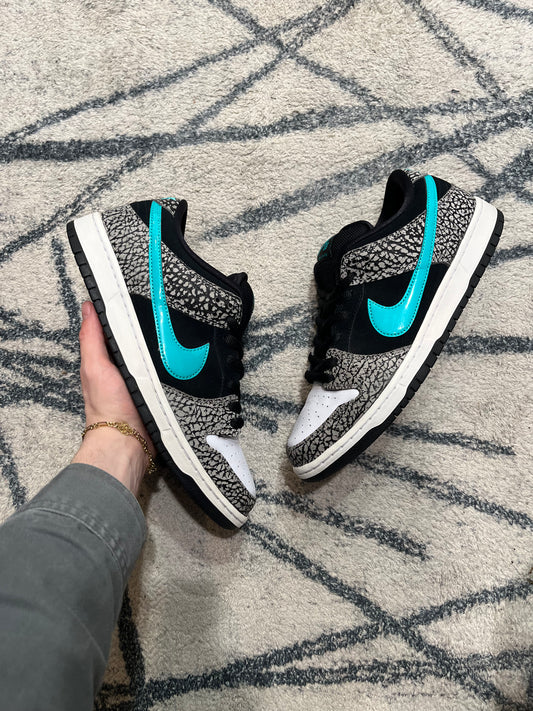 Nike Dunk SB Atmos Elephant