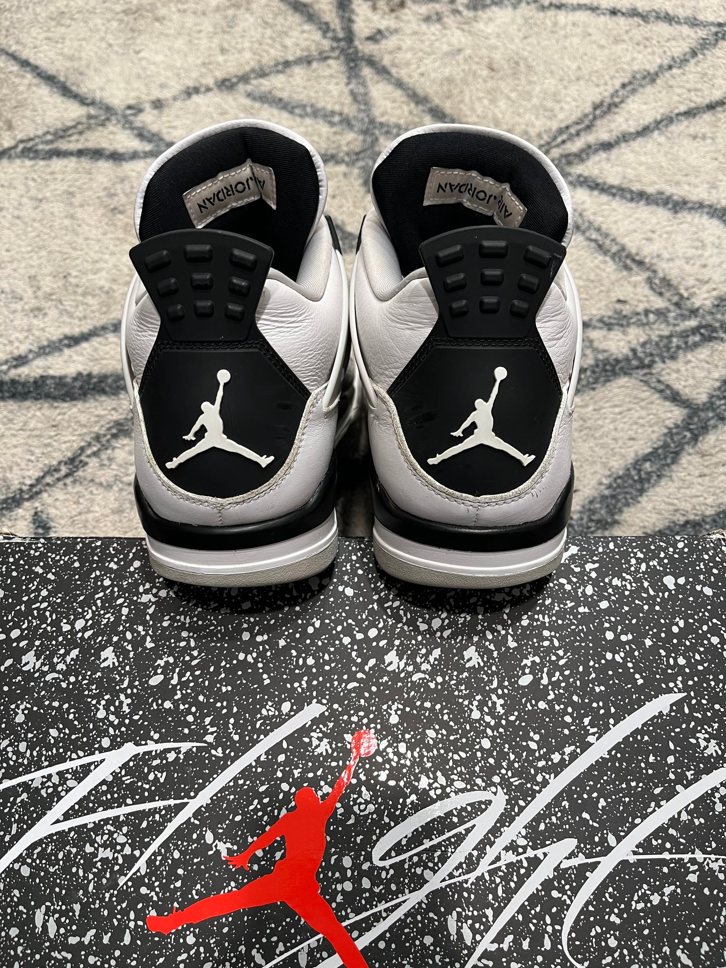 Air Jordan 4 Military Black