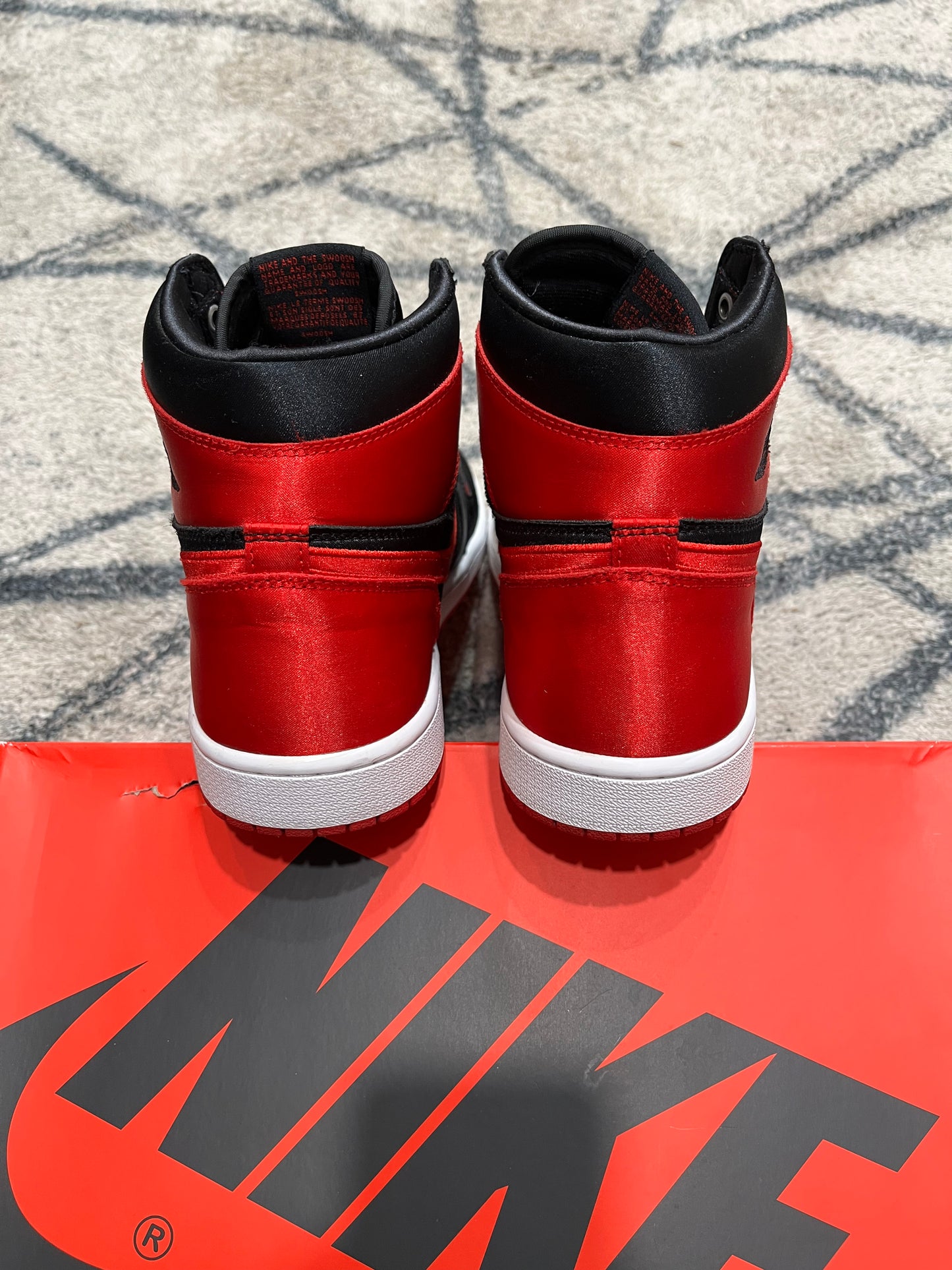 Air Jordan 1 High Retro OG Satin Bred