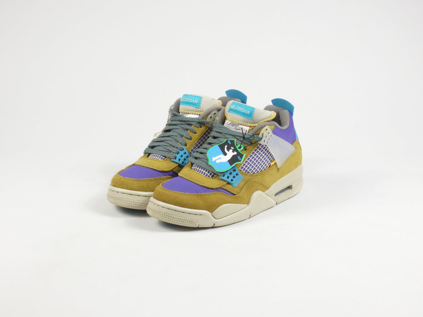 Air Jordan 4 Desert Union Moss