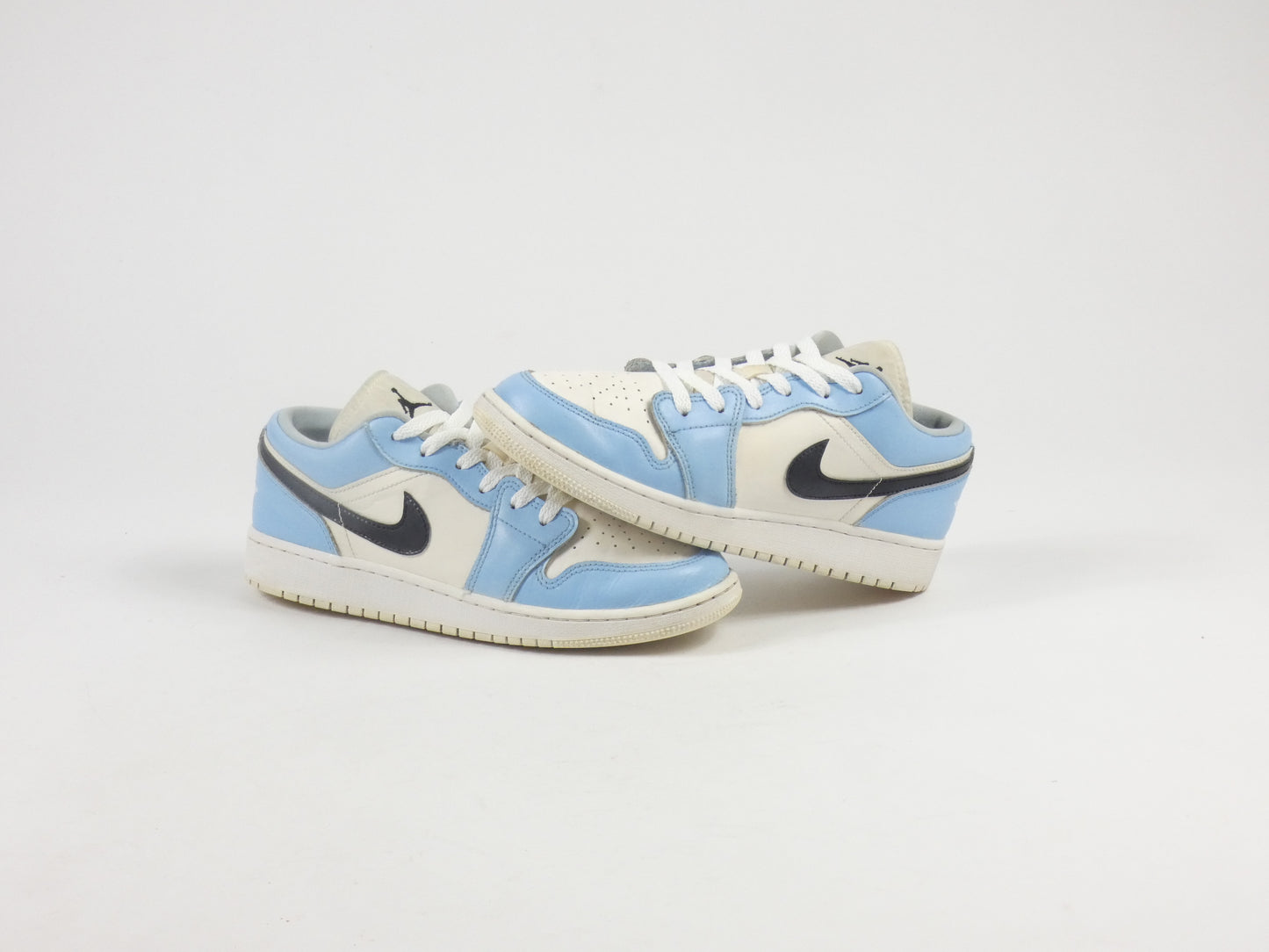 Air Jordan 1 Low Ice Blue