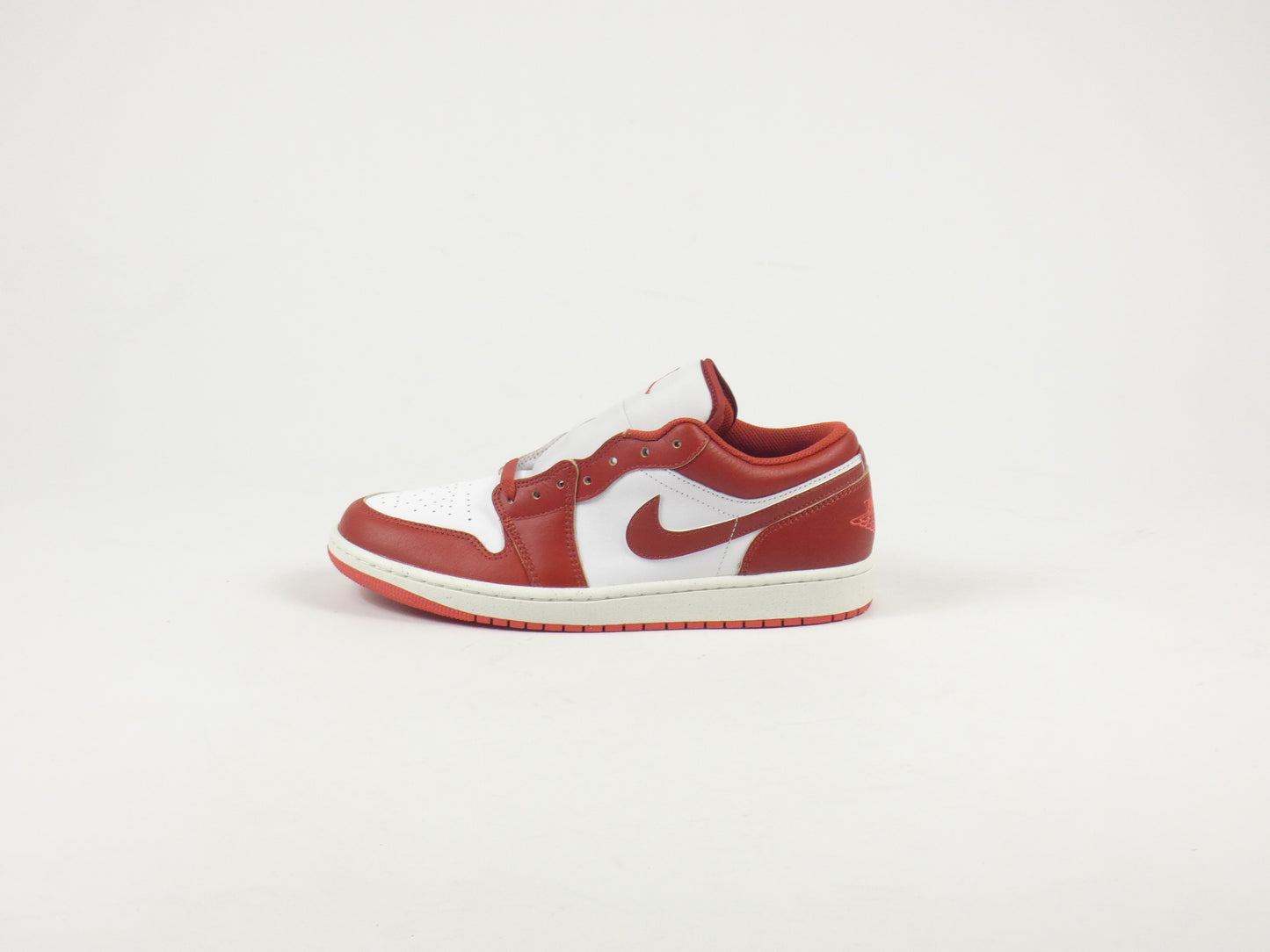 Air Jordan 1 Low Dune Red