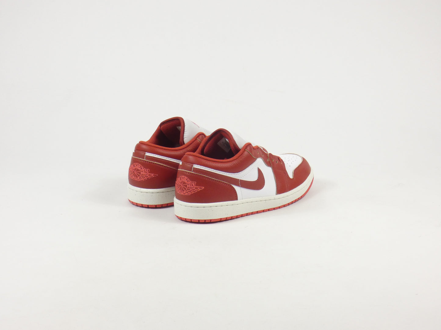 Air Jordan 1 Low Dune Red